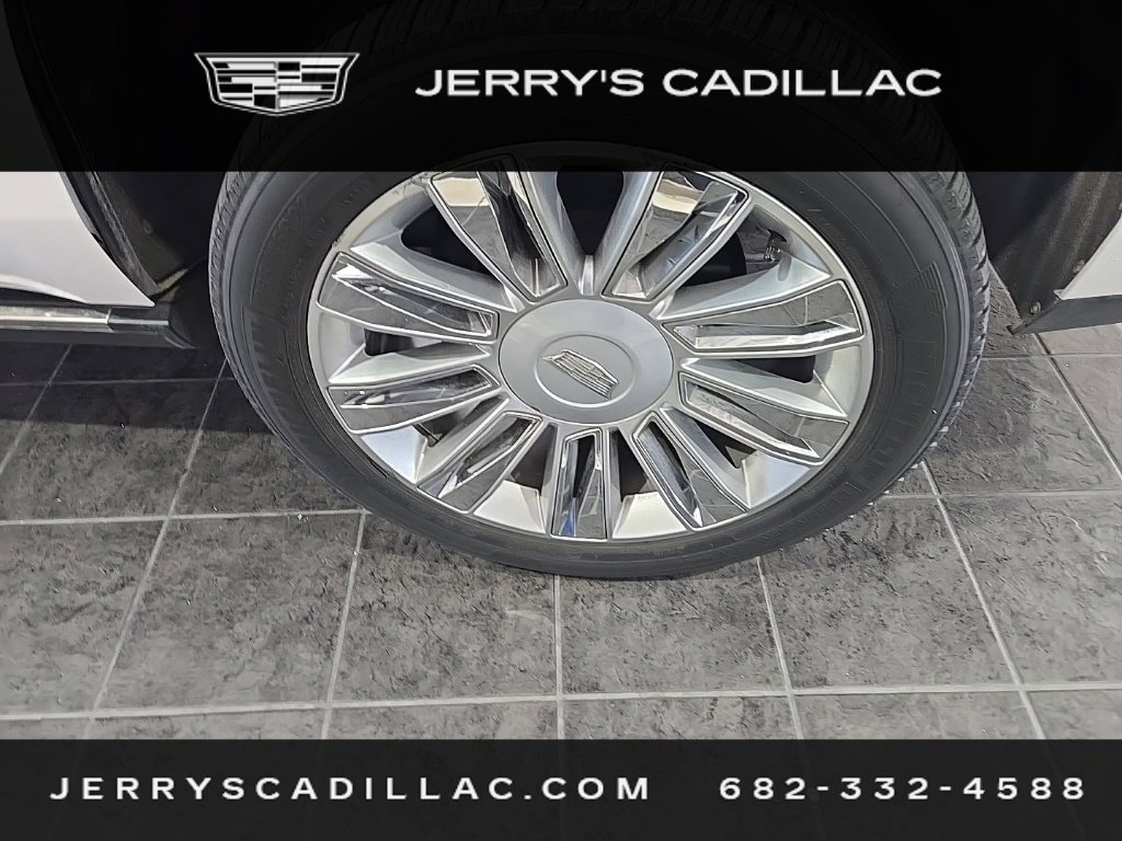 Used 2019 Cadillac Escalade Platinum AWD/4WD image 8