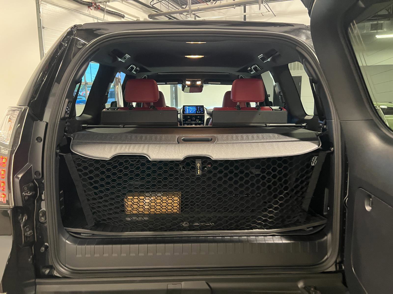Used 2023 Lexus GX 460 Luxury w/ Sport Design Package AWD/4WD image 34