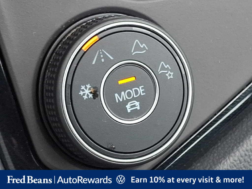 Used 2026 Volkswagen Taos S AWD/4WD image 29