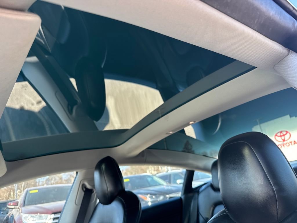 Used 2020 Tesla Model 3 Long Range image 16