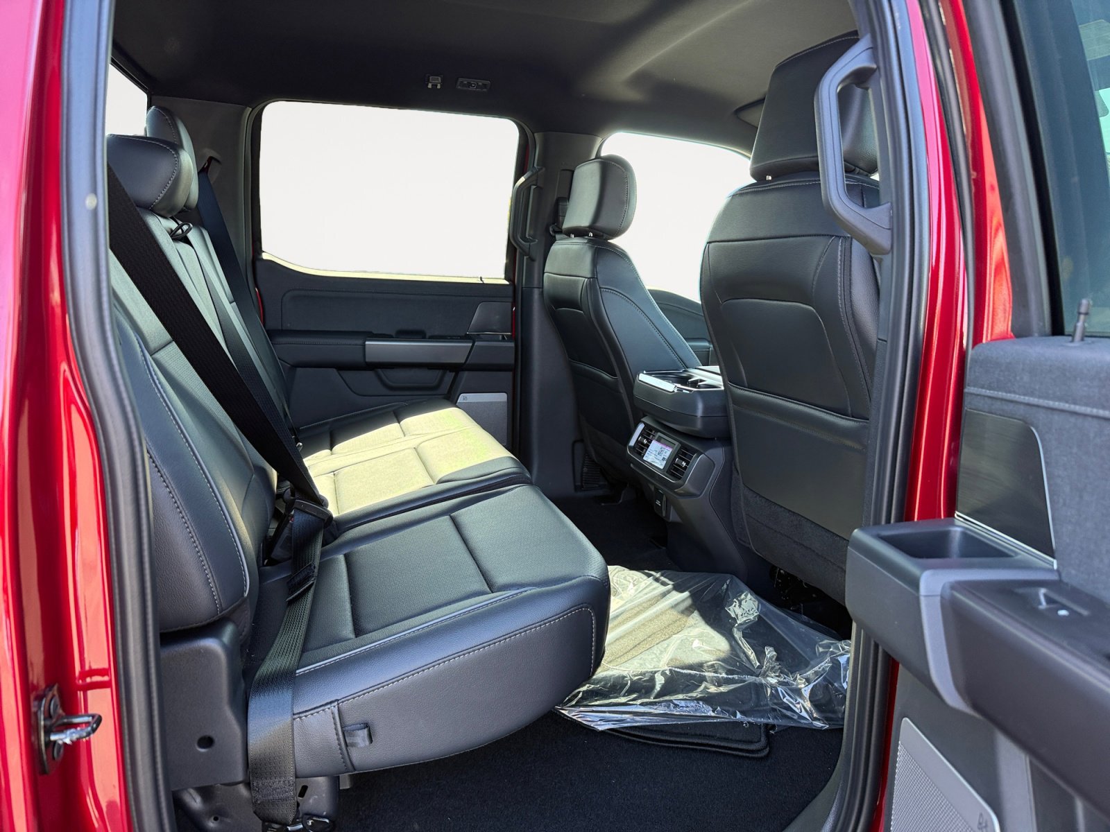 New 2026 Ford F150 Lariat w/ Equipment Group 501A Mid RWD image 18