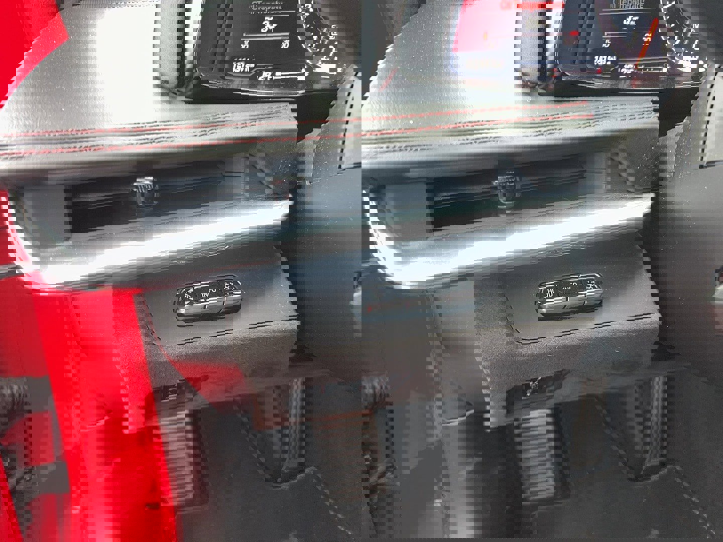 Used 2020 Chevrolet Corvette Stingray Convertible w/1LT w/ 3LT Preferred Equipment Group image 20