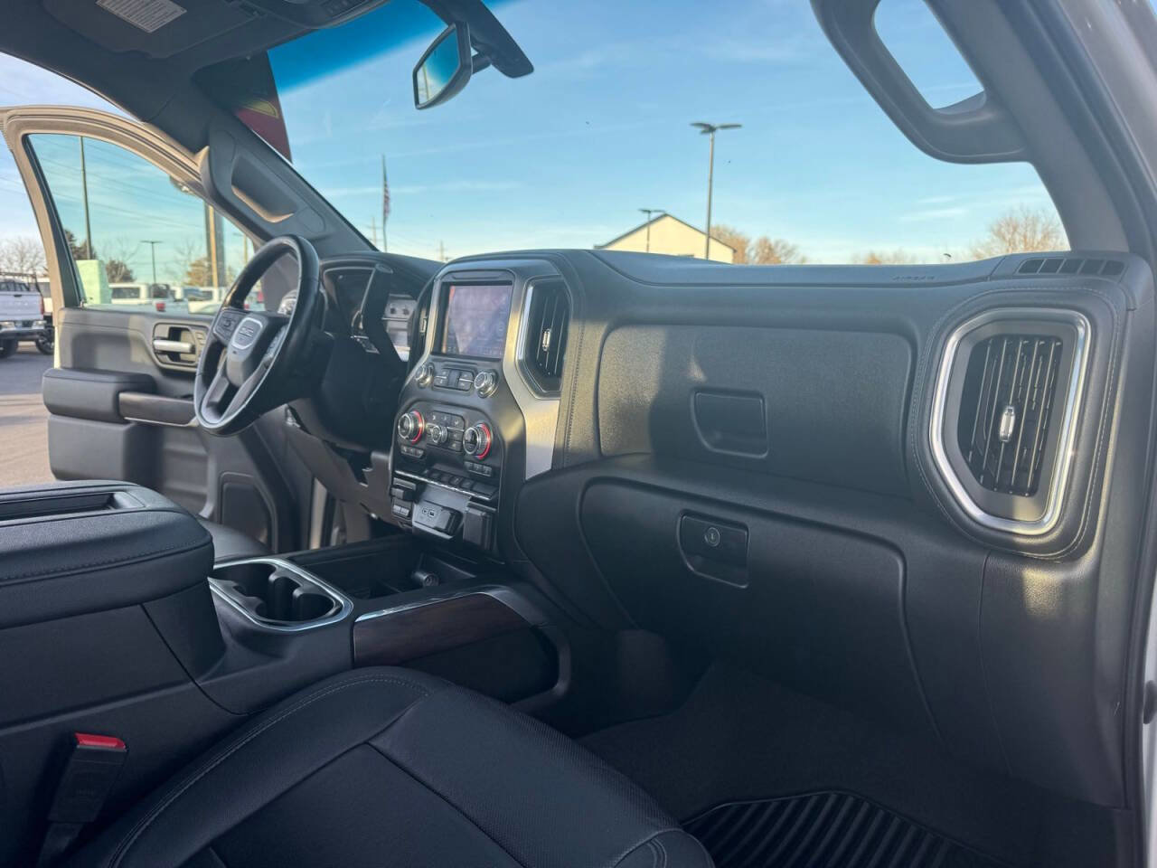 Used 2021 GMC Sierra 2500 SLT image 36