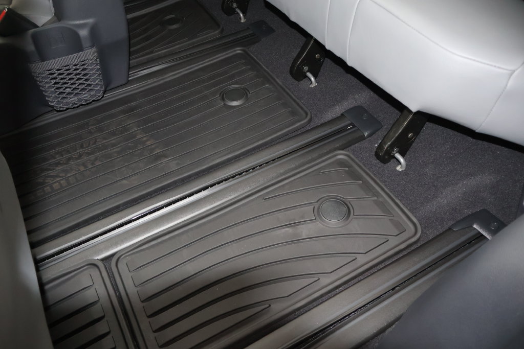 New 2026 Toyota Sienna XLE AWD/4WD image 53