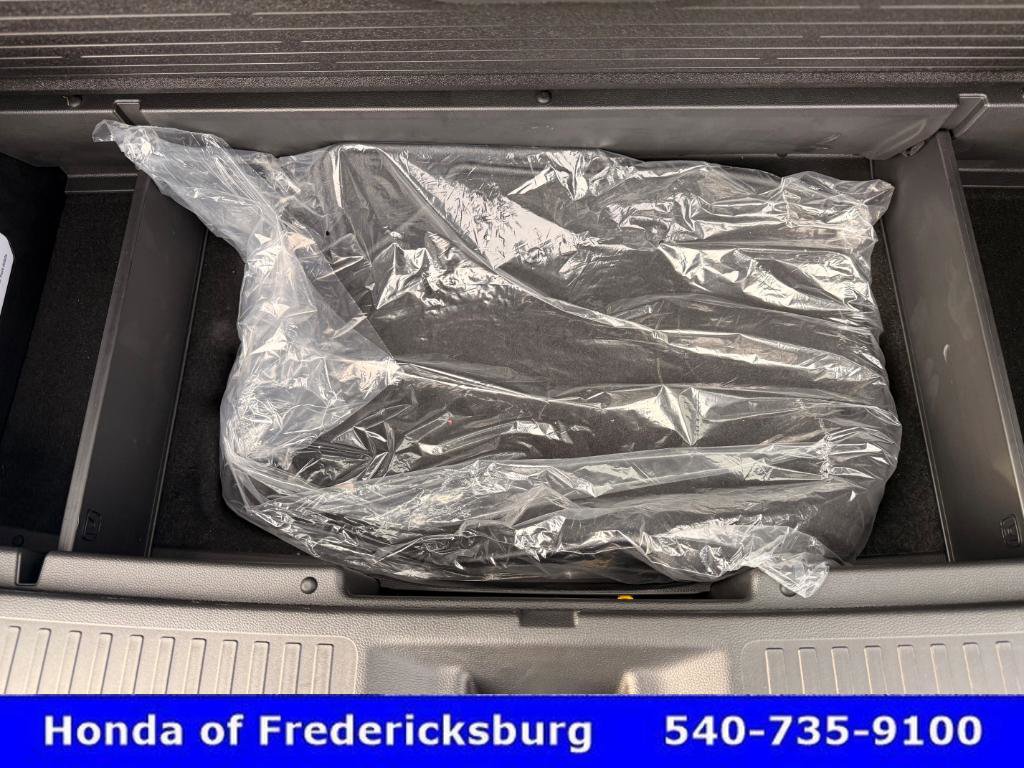 Certified 2025 Honda Pilot Elite image 24