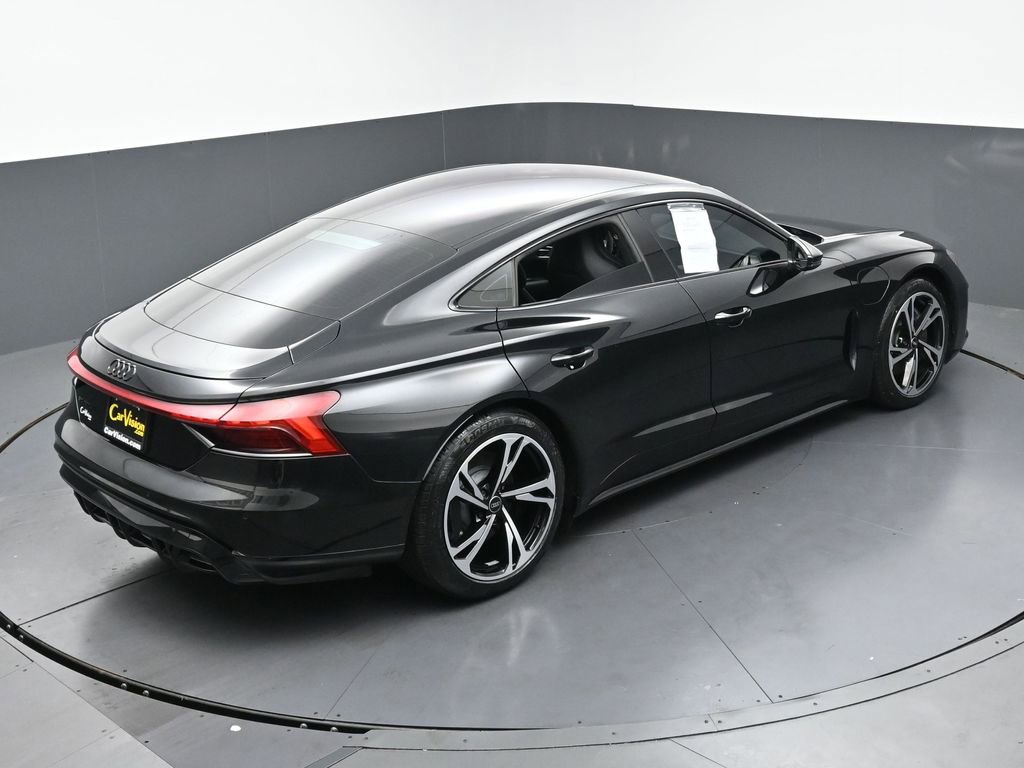 Used 2022 Audi e-tron GT Premium Plus w/ Performance Package AWD/4WD image 38