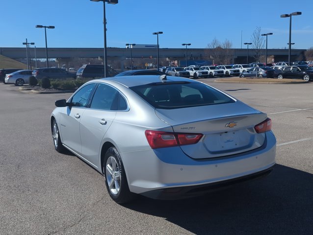 Used 2019 Chevrolet Malibu LS w/ Driver Confidence Package II image 5