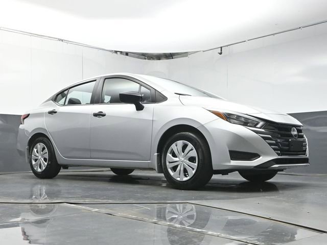 Used 2025 Nissan Versa S w/ Trunk Package FWD image 38