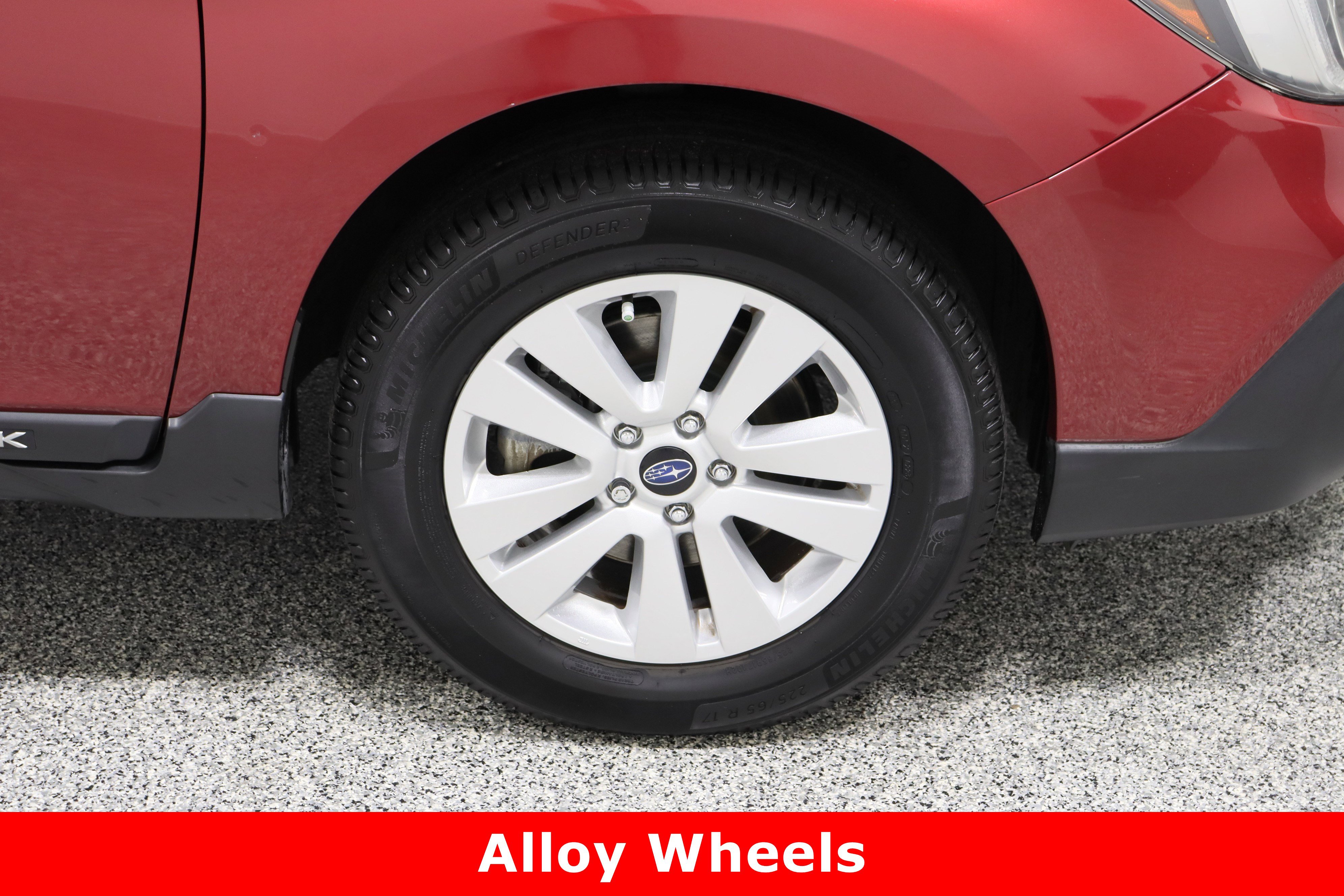 Used 2019 Subaru Outback 2.5i Premium image 5