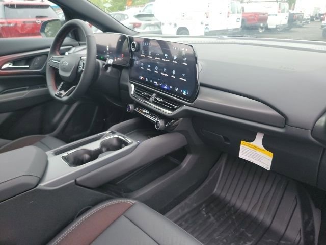 New 2026 Chevrolet Equinox EV RS AWD/4WD image 3