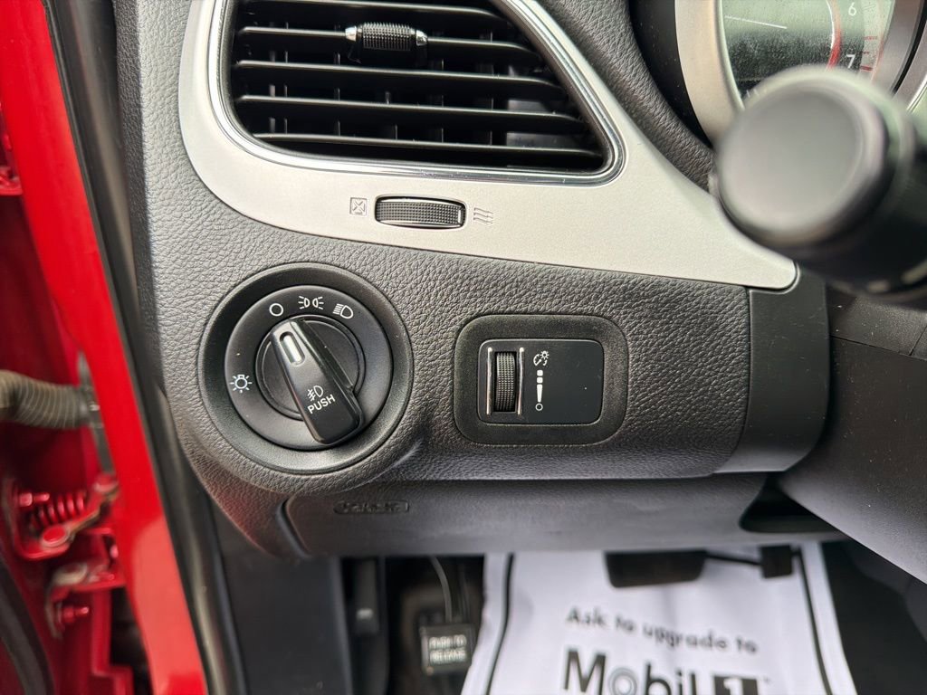 Used 2016 Dodge Journey SXT w/ Comfort/Convenience Group FWD image 20