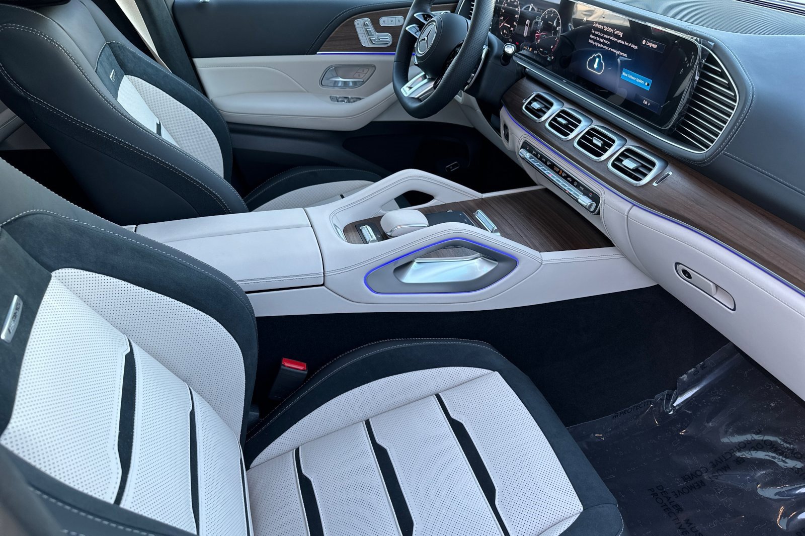 New 2026 Mercedes-Benz GLS 63 AMG 4MATIC image 15