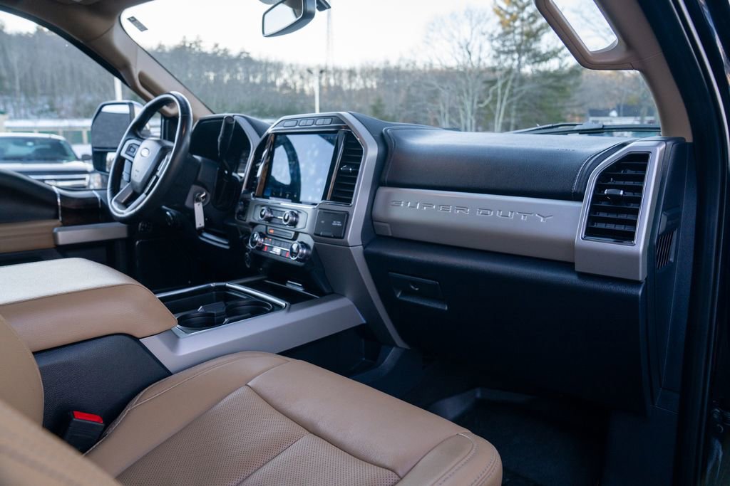 Used 2022 Ford F250 Lariat w/ Chrome Package image 10