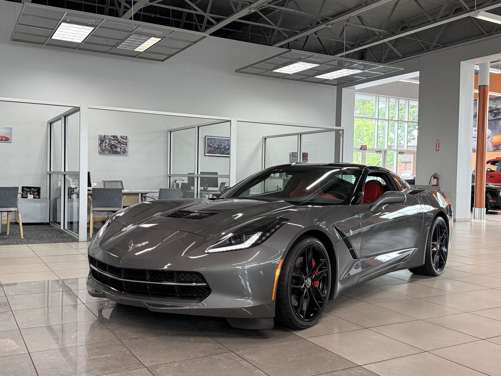 Used 2015 Chevrolet Corvette Stingray Coupe w/ 3LT Preferred Equipment Group RWD image 8