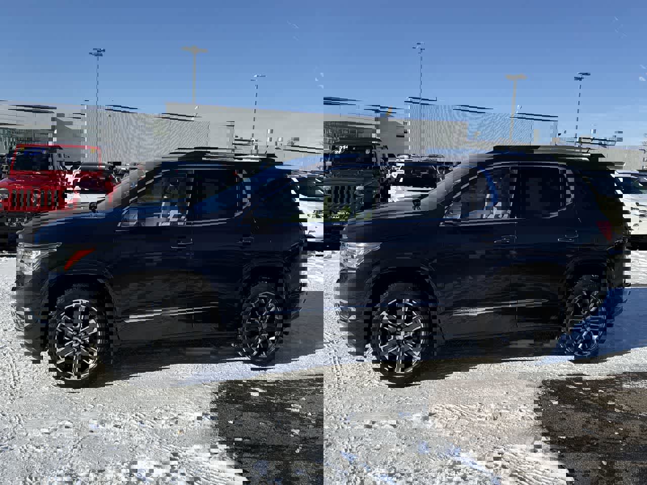 Used 2019 GMC Acadia Denali w/ Technology Package image 3