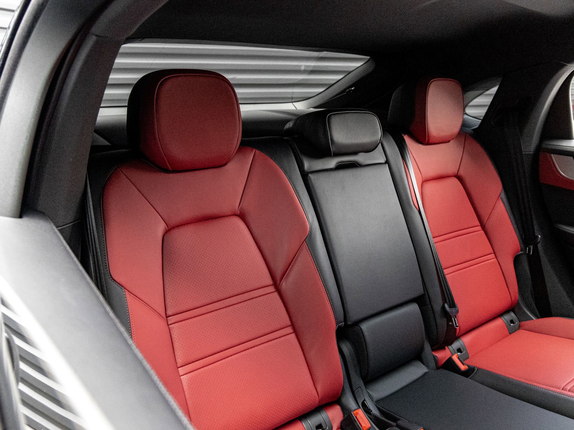 New 2026 Porsche Cayenne E-Hybrid Coupe image 36