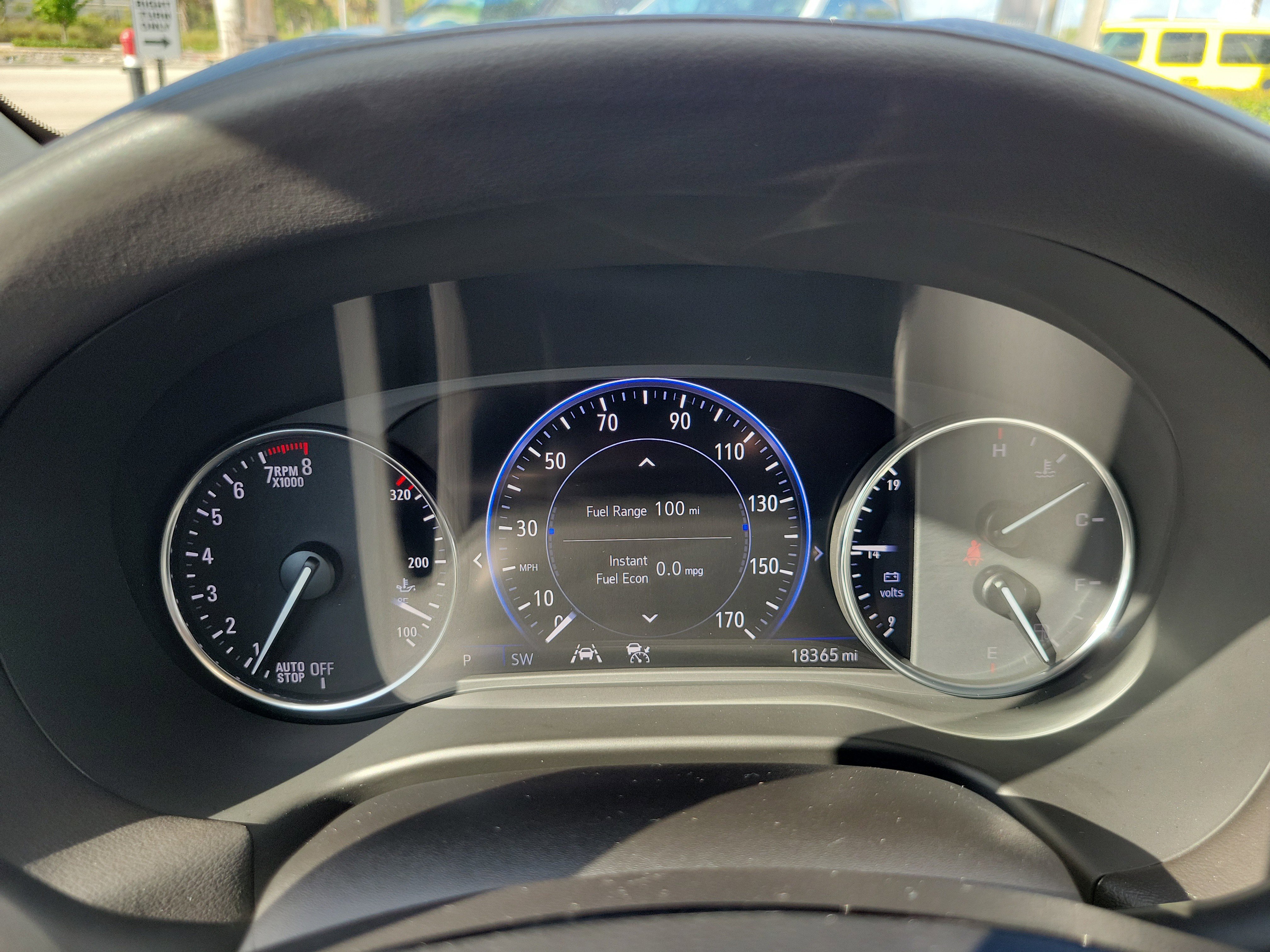 Used 2024 Buick Enclave Premium image 29