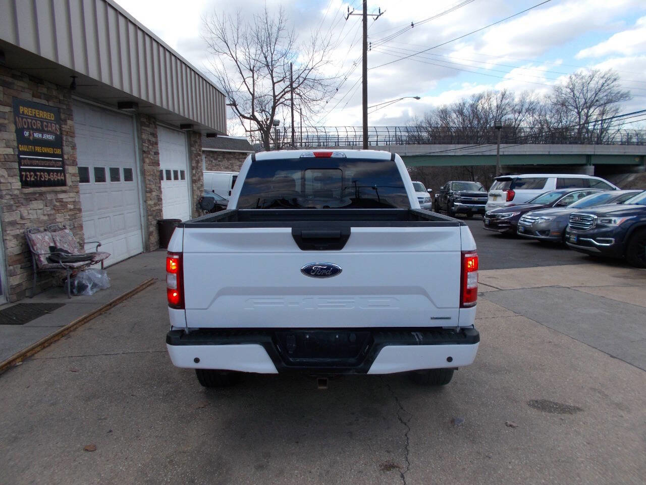 Used 2019 Ford F150 XLT w/ Equipment Group 302A Luxury image 4