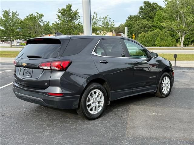 Used 2023 Chevrolet Equinox LT FWD image 4