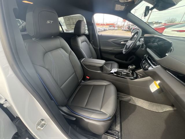 New 2026 Buick Envista Sport Touring w/ Convenience II Package image 13
