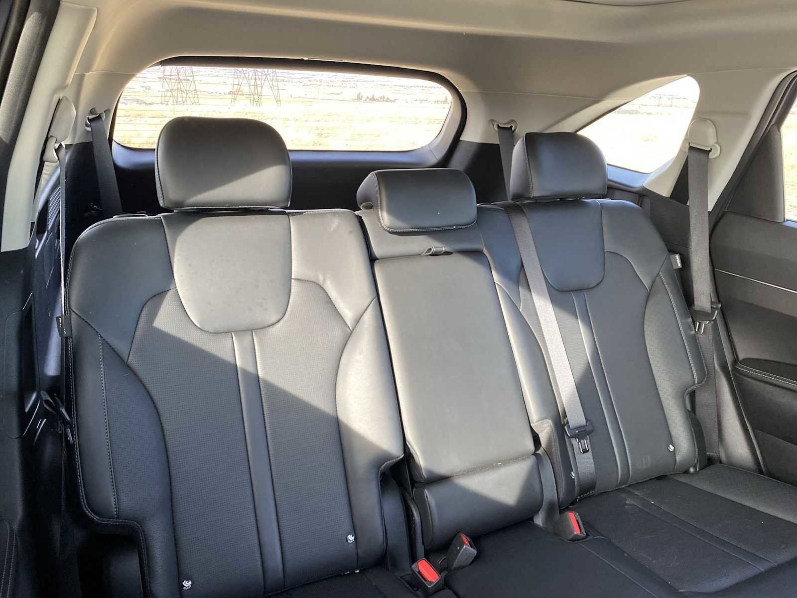 Used 2024 Kia Sorento S w/ Panoramic Sunroof Package image 34