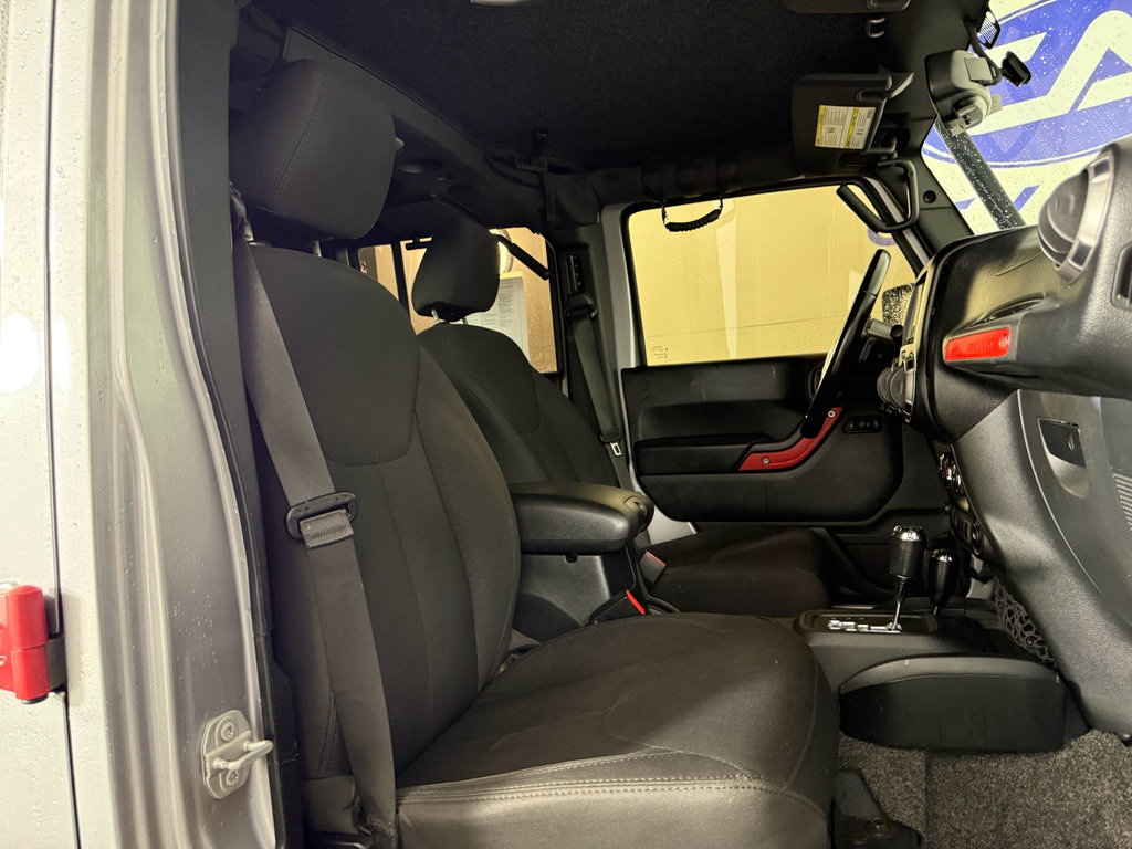 Used 2018 Jeep Wrangler Unlimited Sport S image 12