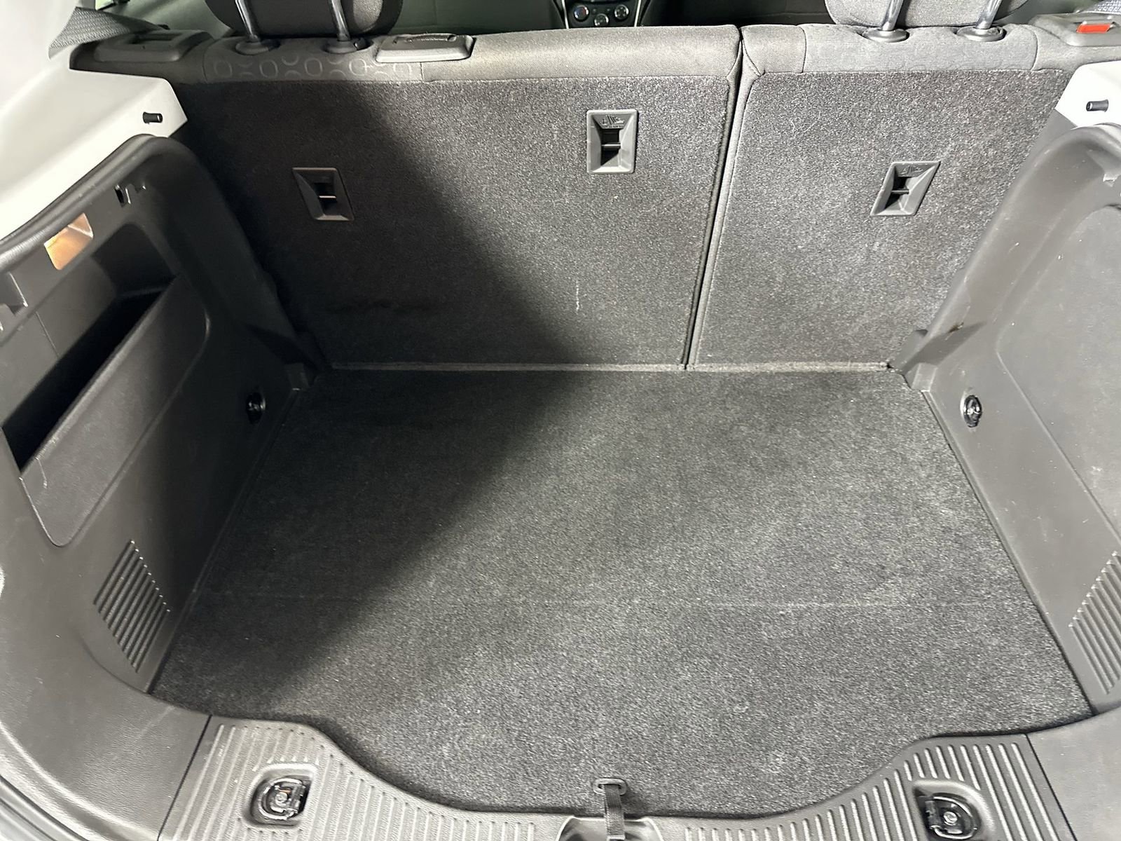 Used 2022 Chevrolet Trax LS w/ Tint and Cruise Package image 25