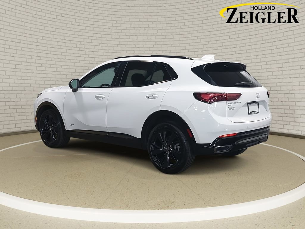 Used 2024 Buick Envision Sport Touring image 7