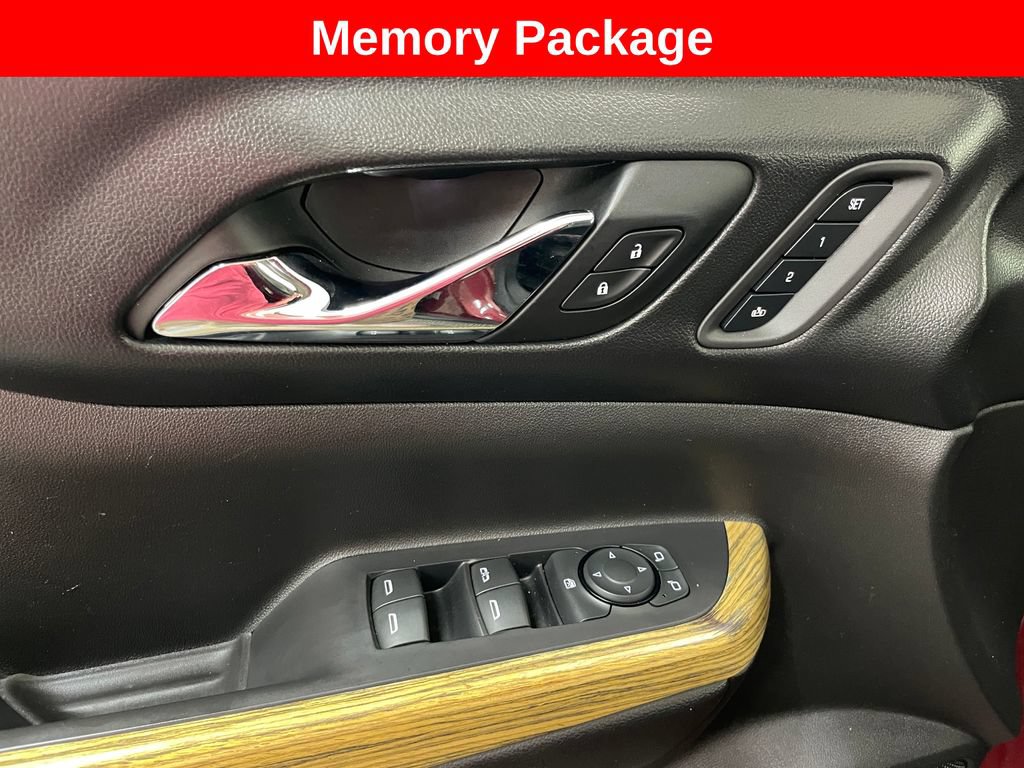 Certified 2018 GMC Acadia Denali w/ Technology Package AWD/4WD image 10