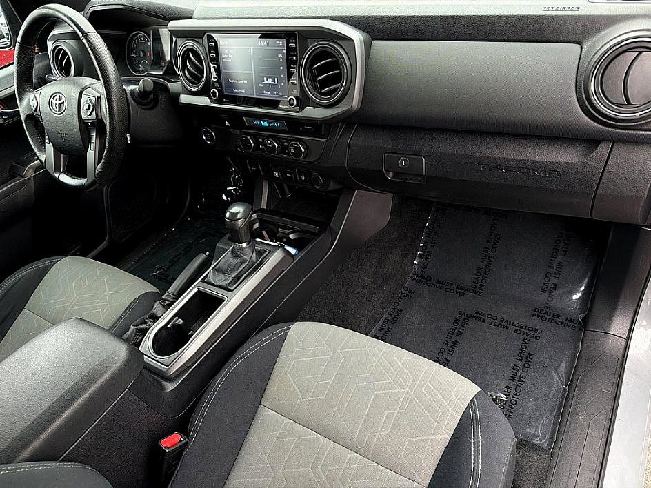 Used 2021 Toyota Tacoma TRD Sport image 25