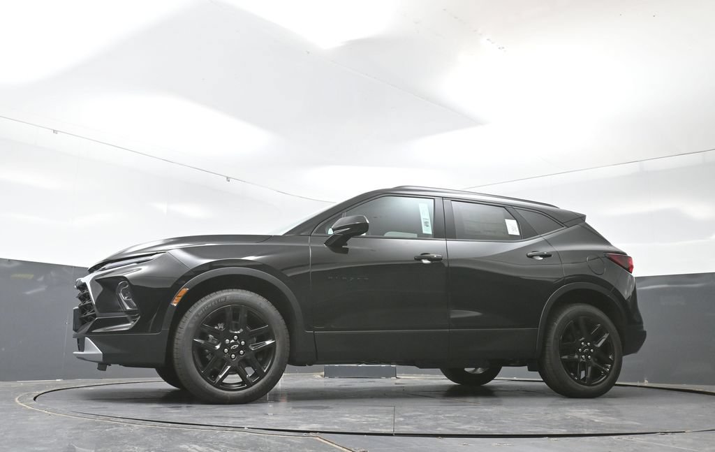 New 2026 Chevrolet Blazer LT w/ Convenience Package AWD/4WD image 41
