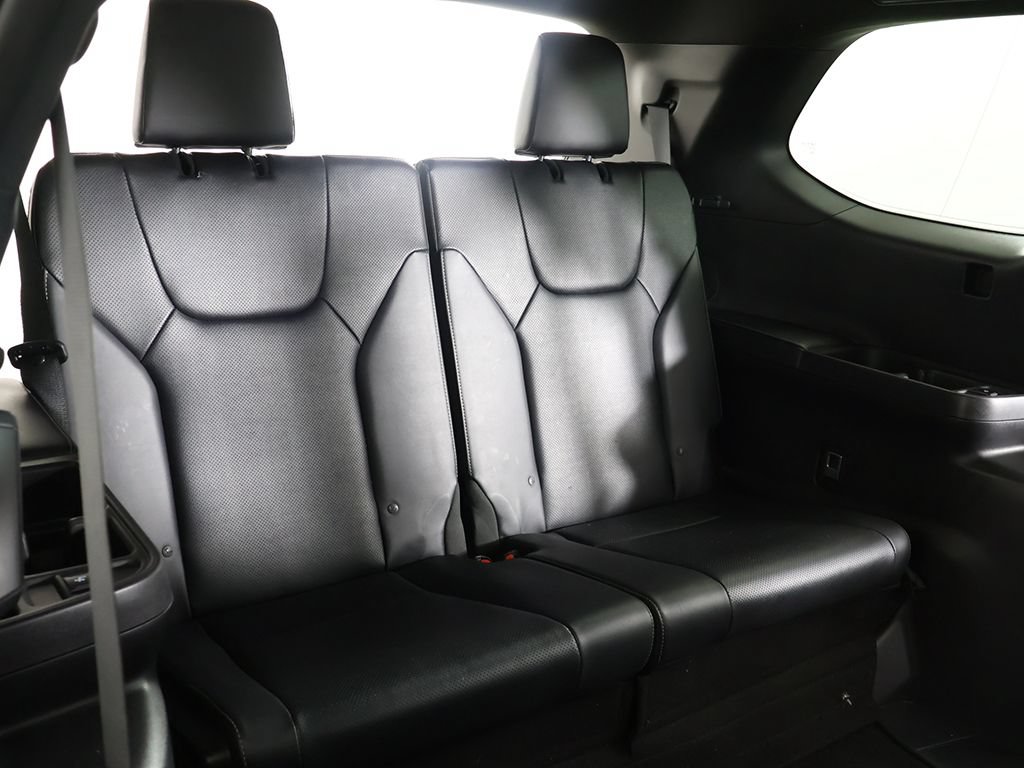 Used 2024 Lexus TX 500h AWD w/ Technology Package image 40