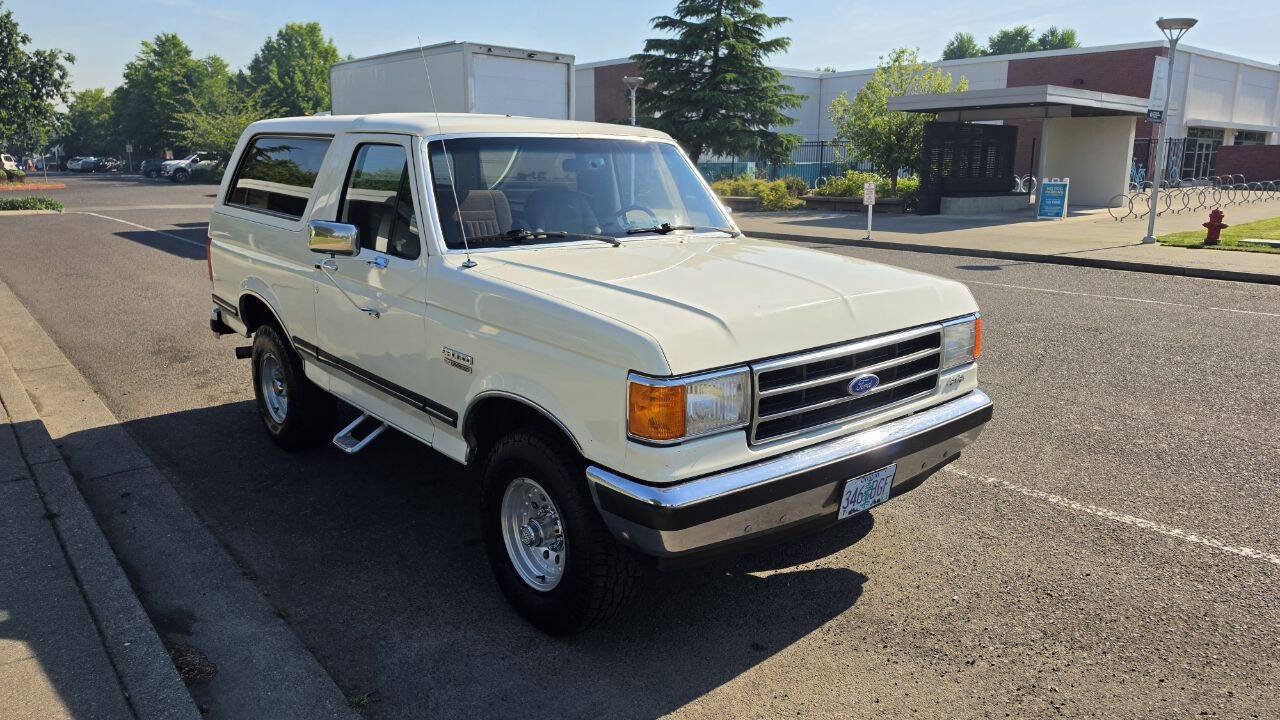 Used 1990 Ford Bronco AWD/4WD image 3