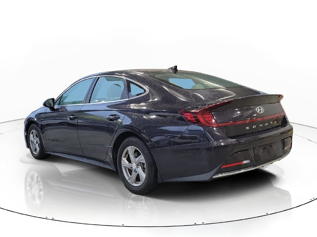 Used 2023 Hyundai Sonata SE FWD image 4