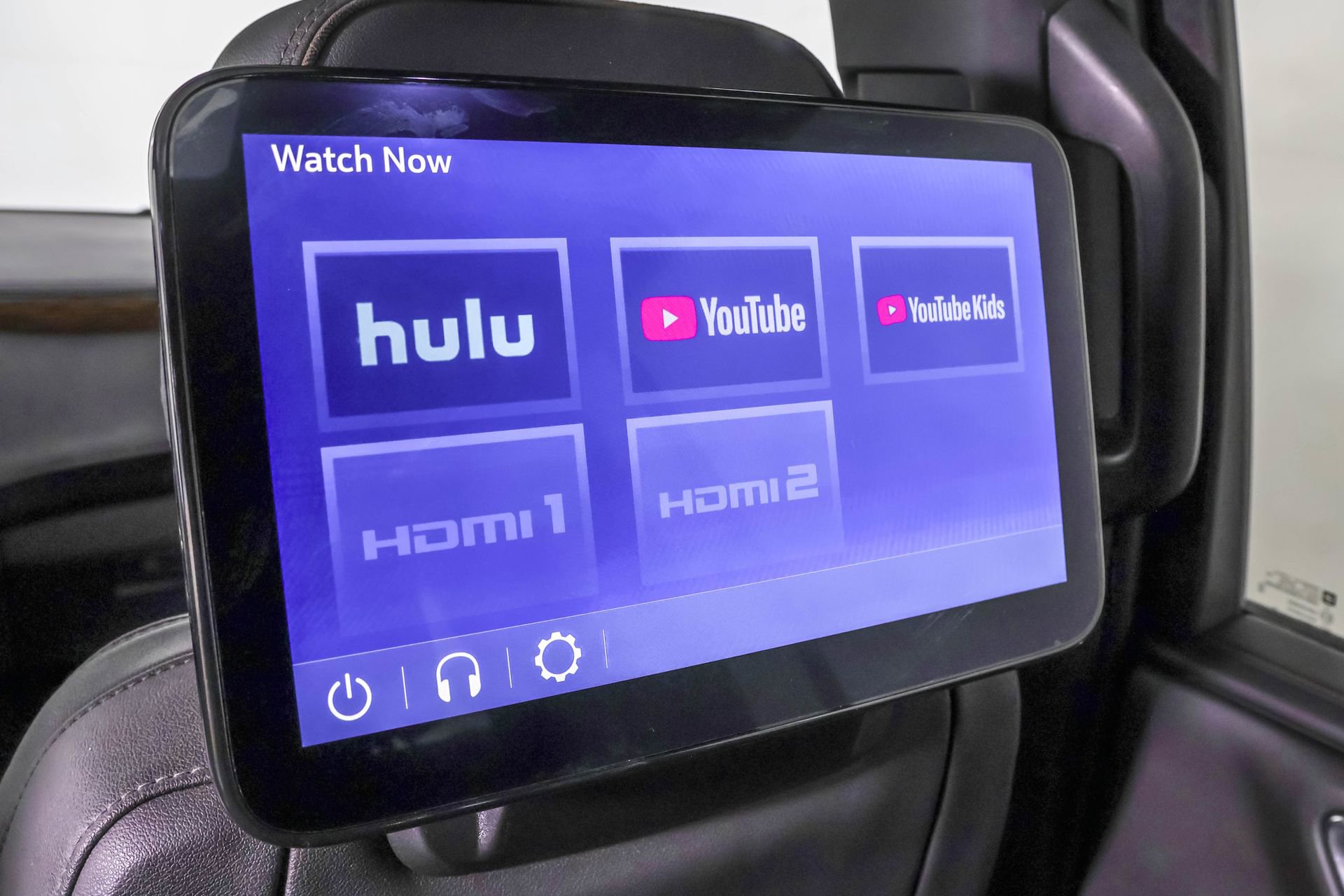 Used 2024 Chevrolet Suburban High Country image 44