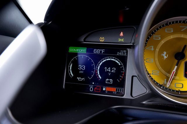 Certified 2019 Ferrari Portofino image 37
