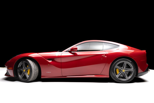 Used 2014 Ferrari F12 Berlinetta image 24