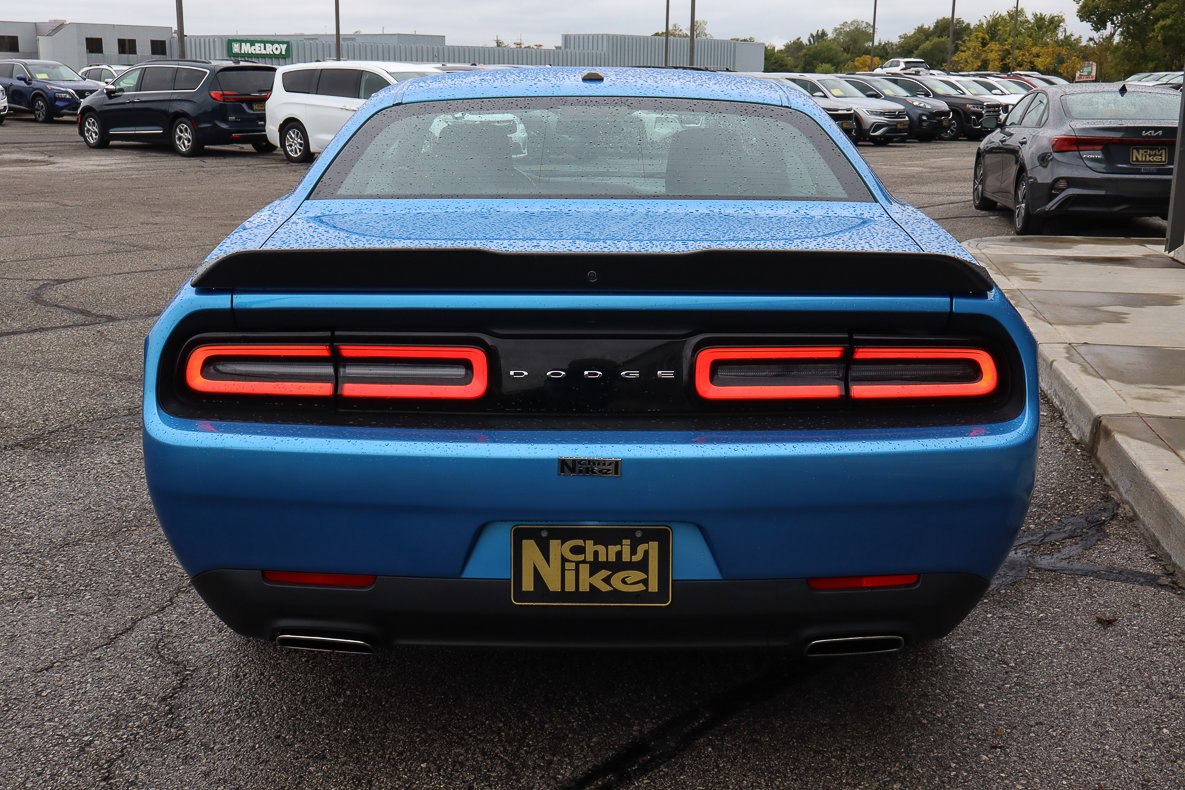 Used 2023 Dodge Challenger SXT image 5