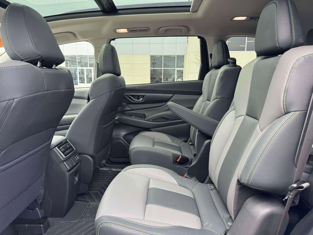 Used 2025 Subaru Ascent Onyx Edition AWD/4WD image 15