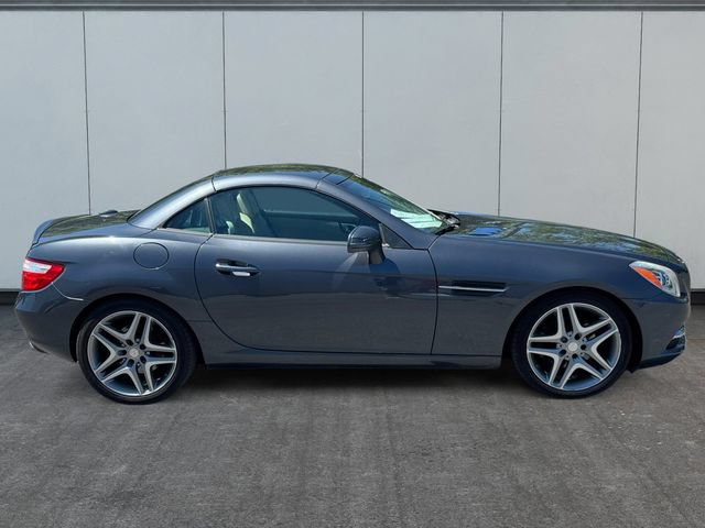 Used 2015 Mercedes-Benz SLK 250 image 6
