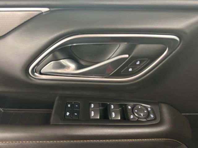 Used 2024 GMC Yukon AT4 w/ Technology Package AWD/4WD image 25