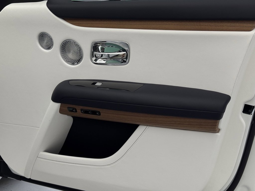 New 2025 Rolls-Royce Ghost image 55
