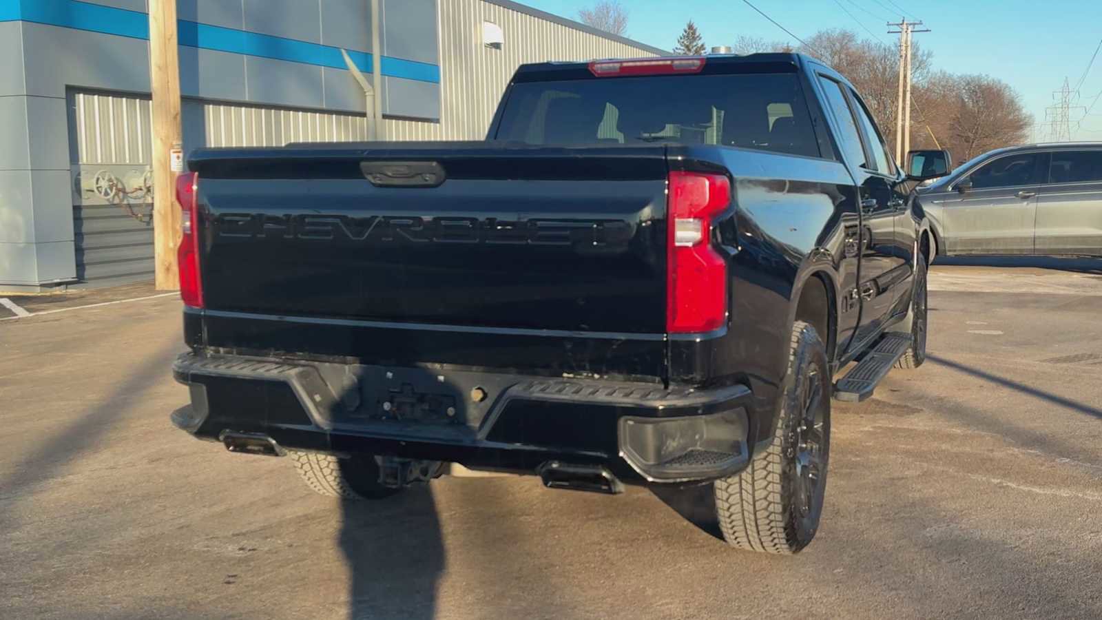 Used 2023 Chevrolet Silverado 1500 RST image 5