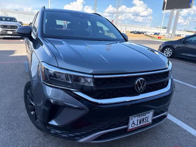 Used 2024 Volkswagen Taos S FWD image 1
