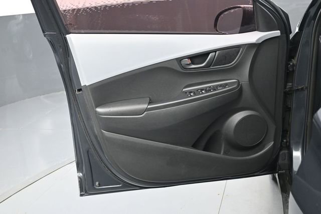 Used 2019 Hyundai Kona SEL FWD image 16