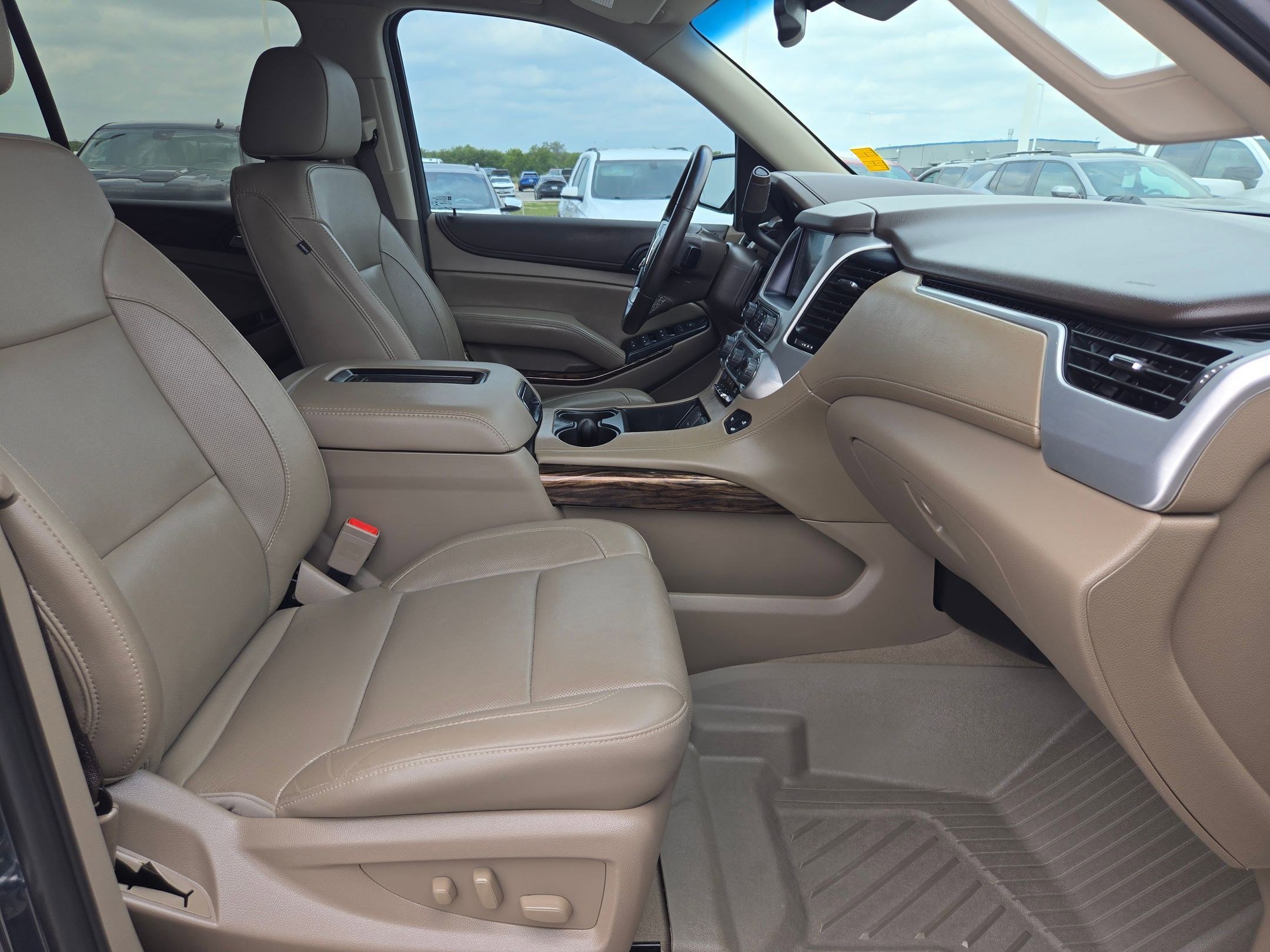 Certified 2020 GMC Yukon SLT w/ Premium Edition RWD image 25