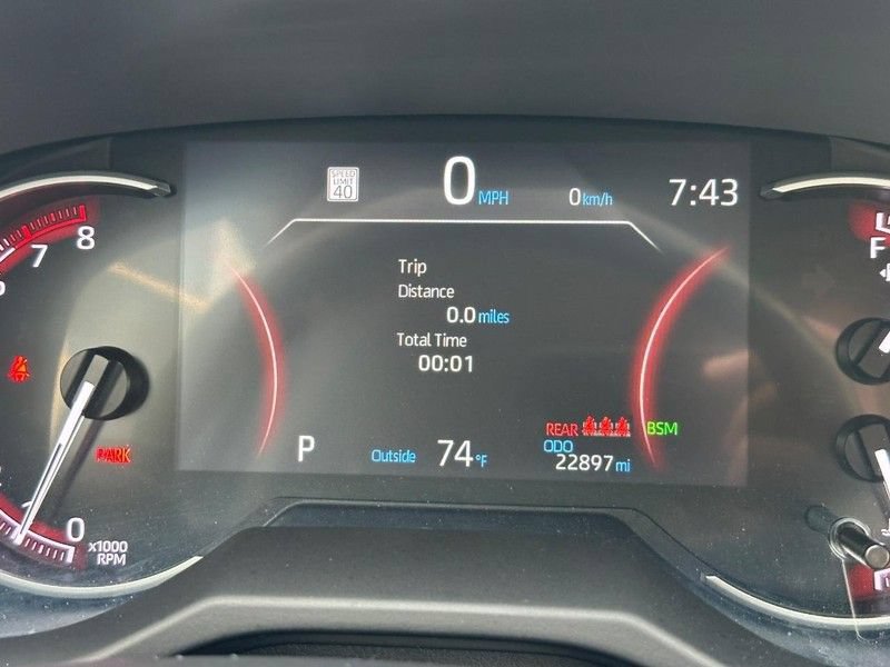 Used 2024 Toyota RAV4 LE AWD/4WD image 22