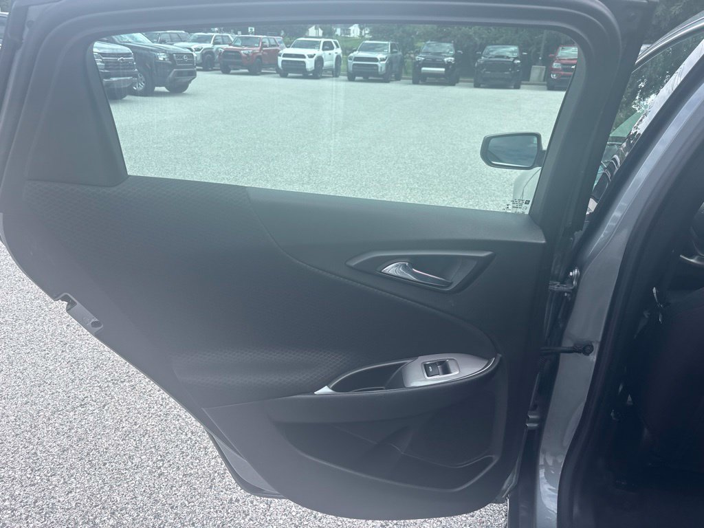 Used 2024 Chevrolet Malibu LT FWD image 17