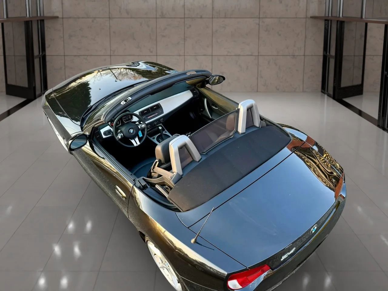 Used 2006 BMW Z4 3.0si image 24