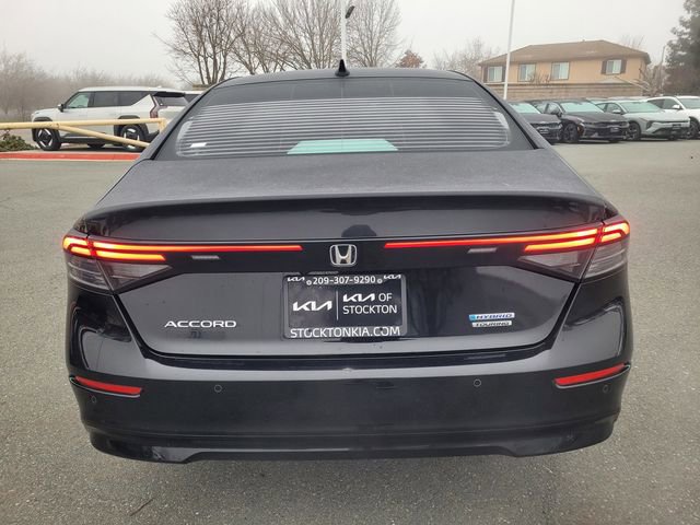 Used 2024 Honda Accord Touring image 5
